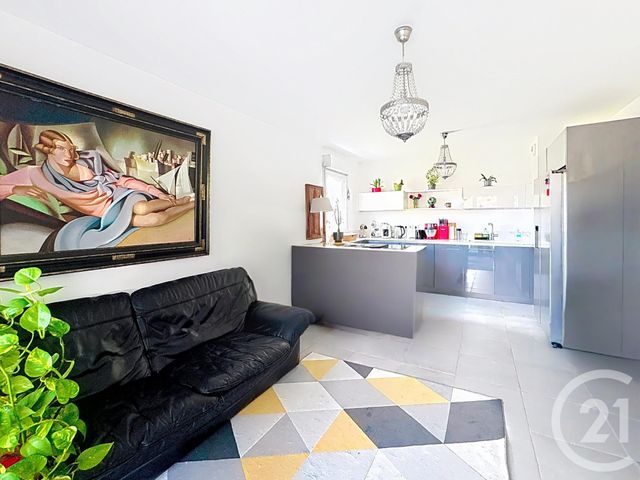 Appartement F3 à vendre VALLAURIS