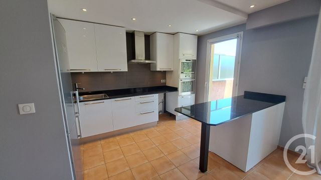 Appartement T3 &agrave; louer - 3 pi&egrave;ces - 62,90 m2 - Mougins - 06 - PROVENCE-ALPES-COTE-D-AZUR