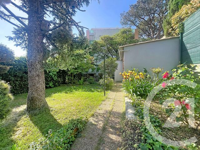 Appartement F3 &agrave; vendre - 3 pi&egrave;ces - 74,77 m2 - Antibes - 06 - PROVENCE-ALPES-COTE-D-AZUR