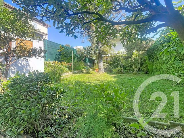 Appartement F3 &agrave; vendre - 3 pi&egrave;ces - 74,77 m2 - Antibes - 06 - PROVENCE-ALPES-COTE-D-AZUR