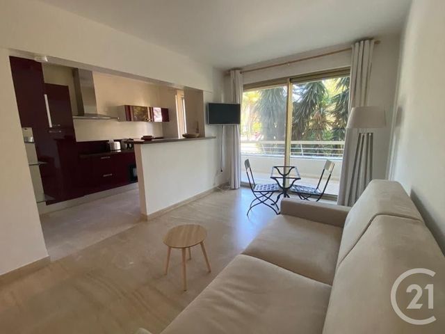 Appartement Studio &agrave; louer - 1 pi&egrave;ce - 29,13 m2 - Cannes - 06 - PROVENCE-ALPES-COTE-D-AZUR