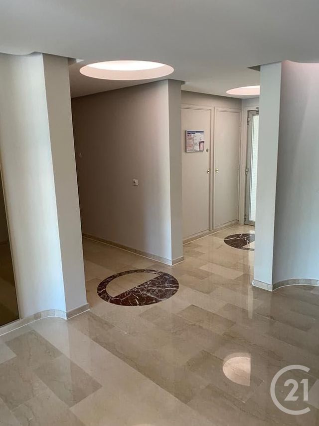 Appartement Studio &agrave; louer - 1 pi&egrave;ce - 29,13 m2 - Cannes - 06 - PROVENCE-ALPES-COTE-D-AZUR