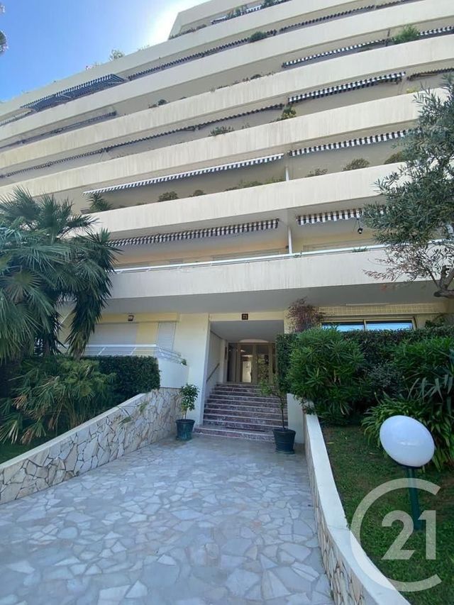 Appartement Studio &agrave; louer - 1 pi&egrave;ce - 29,13 m2 - Cannes - 06 - PROVENCE-ALPES-COTE-D-AZUR