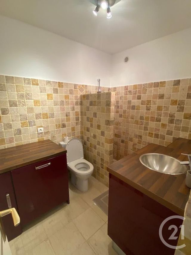 Appartement Studio &agrave; louer - 1 pi&egrave;ce - 29,13 m2 - Cannes - 06 - PROVENCE-ALPES-COTE-D-AZUR