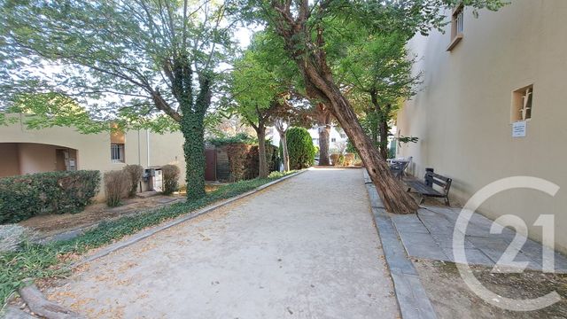 Appartement T2 &agrave; louer - 2 pi&egrave;ces - 50,42 m2 - Antibes - 06 - PROVENCE-ALPES-COTE-D-AZUR