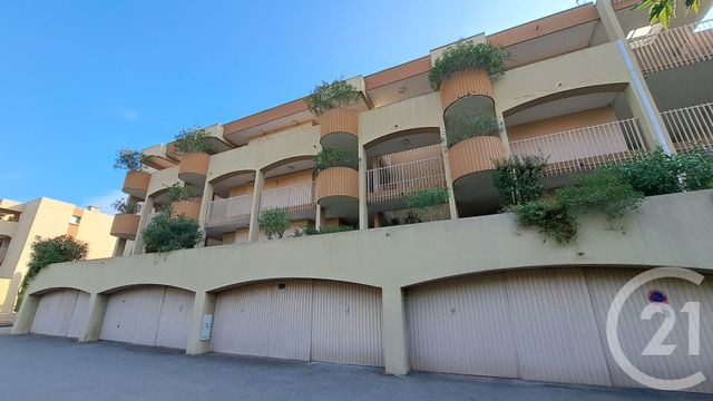 Appartement T2 &agrave; louer - 2 pi&egrave;ces - 50,42 m2 - Antibes - 06 - PROVENCE-ALPES-COTE-D-AZUR
