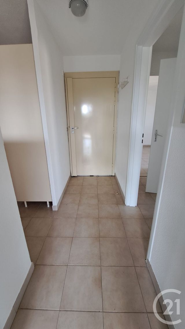 Appartement T2 &agrave; louer - 2 pi&egrave;ces - 50,42 m2 - Antibes - 06 - PROVENCE-ALPES-COTE-D-AZUR