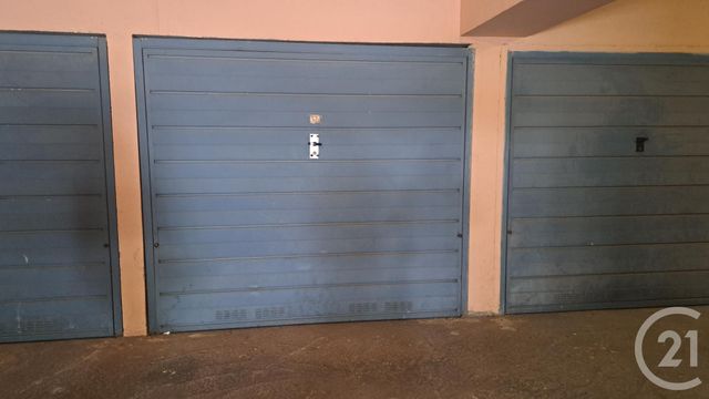 Parking &agrave; louer - 12 m2 - Antibes - 06 - PROVENCE-ALPES-COTE-D-AZUR