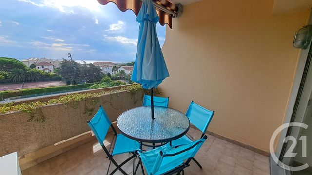 Appartement T2 &agrave; louer - 2 pi&egrave;ces - 25,93 m2 - Antibes - 06 - PROVENCE-ALPES-COTE-D-AZUR