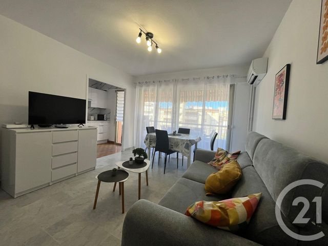 Appartement F1 &agrave; louer - 1 pi&egrave;ce - 44,04 m2 - Juan Les Pins - 06 - PROVENCE-ALPES-COTE-D-AZUR