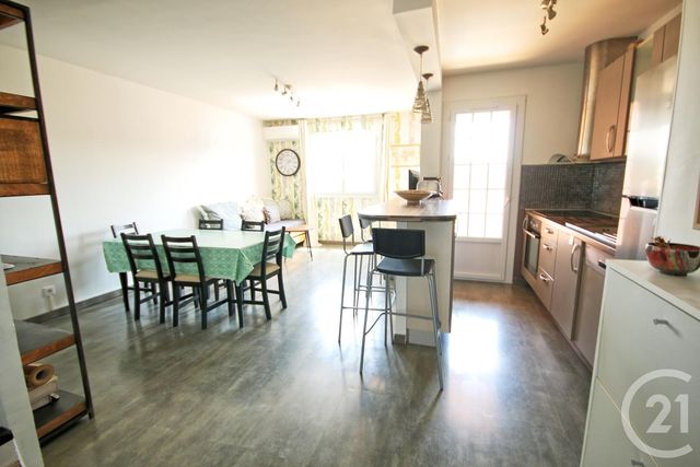 Appartement T3 &agrave; louer - 3 pi&egrave;ces - 62,43 m2 - Vallauris - 06 - PROVENCE-ALPES-COTE-D-AZUR