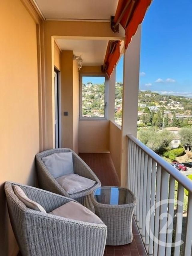 Appartement T2 &agrave; louer - 2 pi&egrave;ces - 57,44 m2 - Vallauris - 06 - PROVENCE-ALPES-COTE-D-AZUR