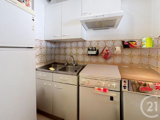 Appartement F1 &agrave; vendre - 1 pi&egrave;ce - 30 m2 - Antibes - 06 - PROVENCE-ALPES-COTE-D-AZUR