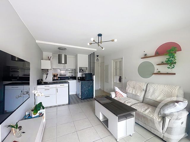 Appartement F2 &agrave; vendre - 2 pi&egrave;ces - 31 m2 - Antibes - 06 - PROVENCE-ALPES-COTE-D-AZUR