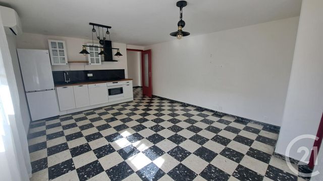 Appartement T3 &agrave; louer - 3 pi&egrave;ces - 58,80 m2 - Antibes - 06 - PROVENCE-ALPES-COTE-D-AZUR