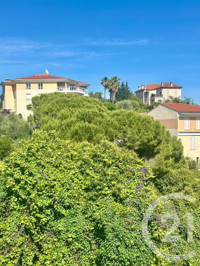 Appartement Studio &agrave; louer - 1 pi&egrave;ce - 33,45 m2 - Cannes - 06 - PROVENCE-ALPES-COTE-D-AZUR
