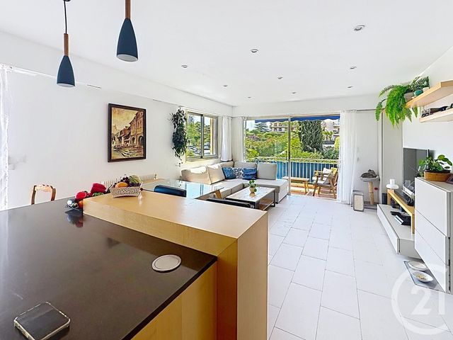 Appartement F4 &agrave; vendre - 4 pi&egrave;ces - 88,85 m2 - Antibes - 06 - PROVENCE-ALPES-COTE-D-AZUR