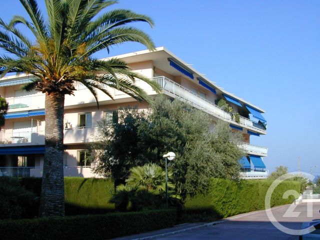 Appartement F4 &agrave; vendre - 4 pi&egrave;ces - 88,85 m2 - Antibes - 06 - PROVENCE-ALPES-COTE-D-AZUR