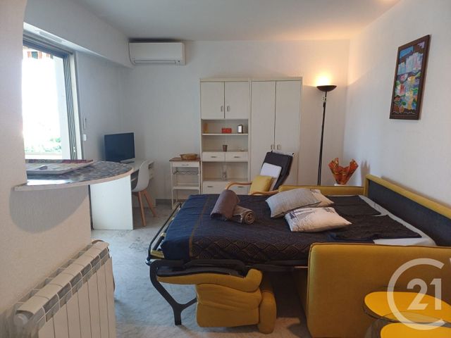 Appartement Studio Cabine &agrave; louer - 1 pi&egrave;ce - 28 m2 - Villeneuve Loubet - 06 - PROVENCE-ALPES-COTE-D-AZUR