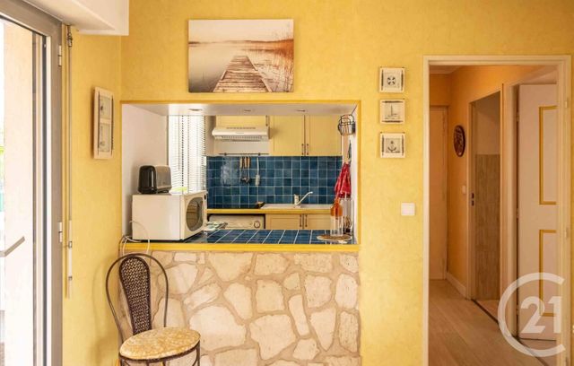 Appartement F2 &agrave; louer - 2 pi&egrave;ces - 33,59 m2 - Antibes - 06 - PROVENCE-ALPES-COTE-D-AZUR