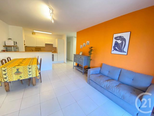 Appartement T3 &agrave; louer - 3 pi&egrave;ces - 58,17 m2 - Antibes - 06 - PROVENCE-ALPES-COTE-D-AZUR