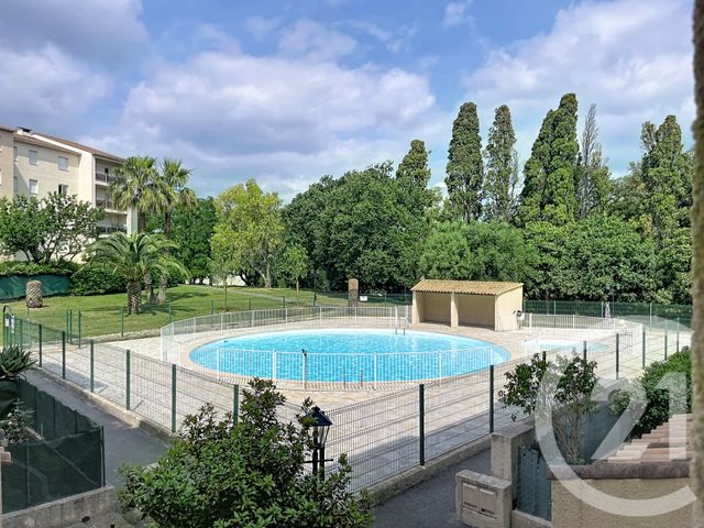 Appartement F4 &agrave; vendre - 4 pi&egrave;ces - 81,87 m2 - Antibes - 06 - PROVENCE-ALPES-COTE-D-AZUR