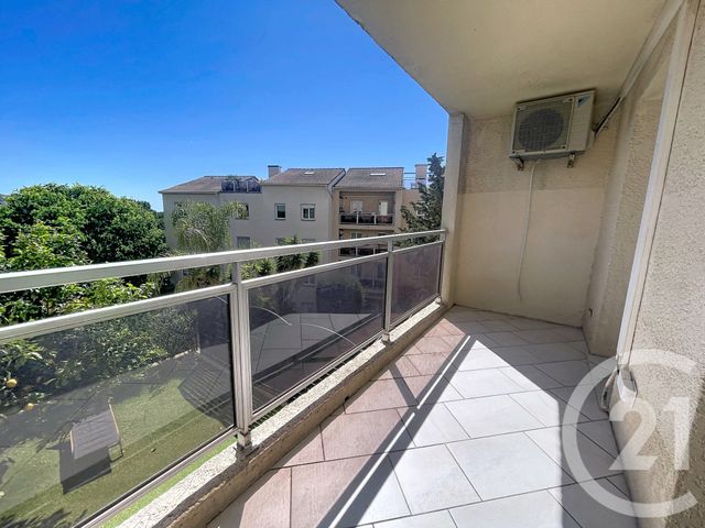 Appartement F4 &agrave; vendre - 4 pi&egrave;ces - 81,87 m2 - Antibes - 06 - PROVENCE-ALPES-COTE-D-AZUR