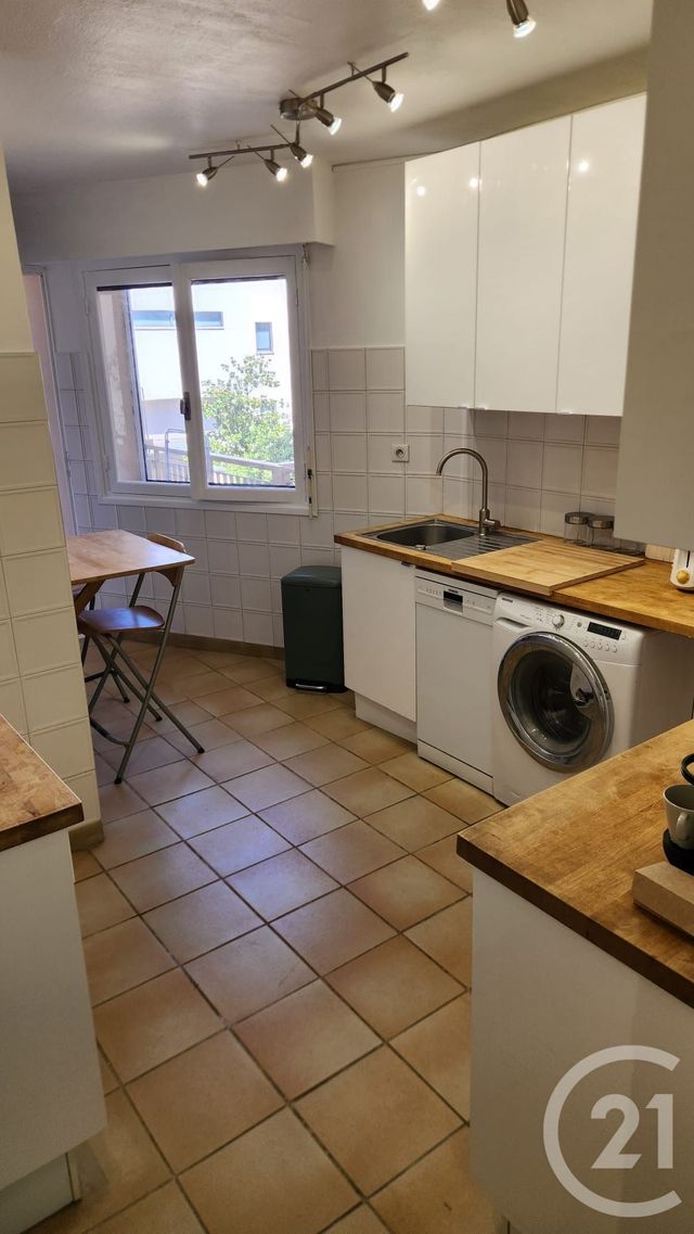 Appartement T3 &agrave; louer - 3 pi&egrave;ces - 74 m2 - Juan Les Pins - 06 - PROVENCE-ALPES-COTE-D-AZUR