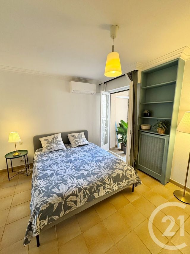 Appartement T3 &agrave; louer - 3 pi&egrave;ces - 74 m2 - Juan Les Pins - 06 - PROVENCE-ALPES-COTE-D-AZUR