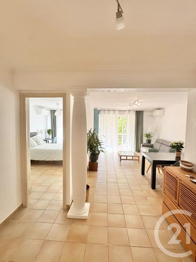 Appartement T3 &agrave; louer - 3 pi&egrave;ces - 74 m2 - Juan Les Pins - 06 - PROVENCE-ALPES-COTE-D-AZUR