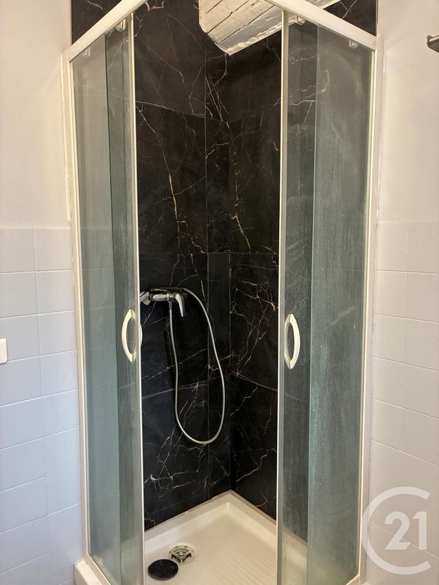 Appartement Studio &agrave; louer - 1 pi&egrave;ce - 31,03 m2 - Biot - 06 - PROVENCE-ALPES-COTE-D-AZUR