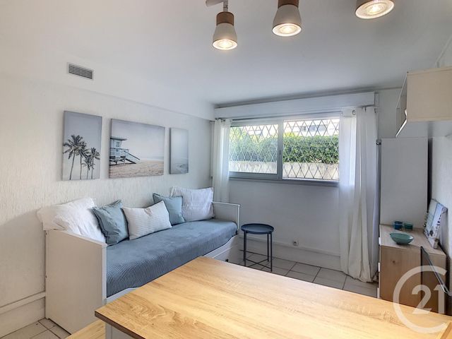 Appartement Studio &agrave; vendre - 1 pi&egrave;ce - 20,50 m2 - Le Golfe Juan - 06 - PROVENCE-ALPES-COTE-D-AZUR