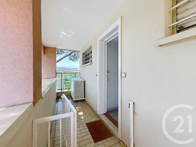 Appartement &agrave; vendre - 2 pi&egrave;ces - 26,84 m2 - Antibes - 06 - PROVENCE-ALPES-COTE-D-AZUR