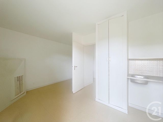 Appartement F1 &agrave; vendre - 1 pi&egrave;ce - 24,21 m2 - Antibes - 06 - PROVENCE-ALPES-COTE-D-AZUR