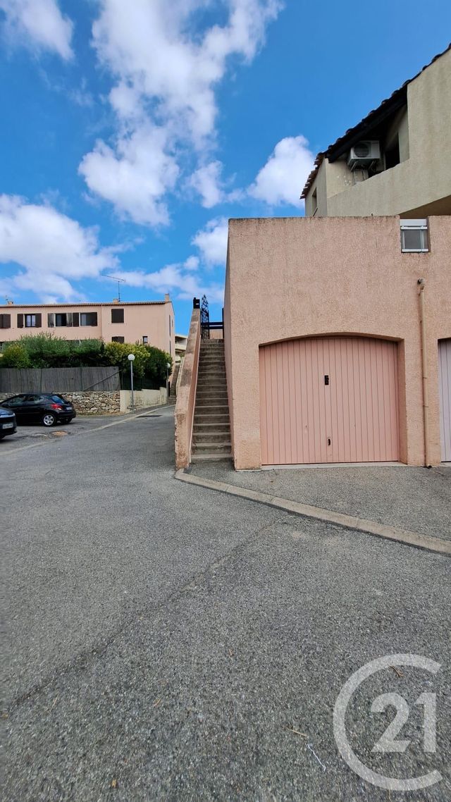 Appartement F4 &agrave; louer - 4 pi&egrave;ces - 73,43 m2 - Antibes - 06 - PROVENCE-ALPES-COTE-D-AZUR