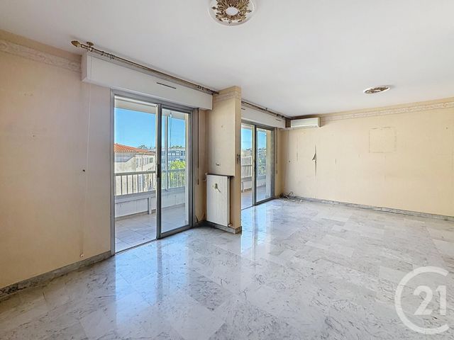 Appartement F4 &agrave; vendre - 4 pi&egrave;ces - 72,09 m2 - Antibes - 06 - PROVENCE-ALPES-COTE-D-AZUR
