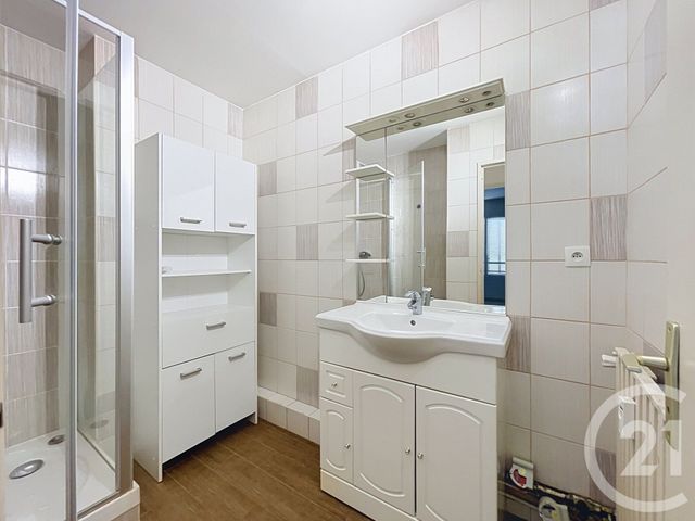 Appartement F3 &agrave; vendre - 3 pi&egrave;ces - 64,21 m2 - Vallauris - 06 - PROVENCE-ALPES-COTE-D-AZUR