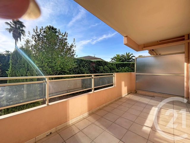 Appartement F1 &agrave; vendre - 1 pi&egrave;ce - 30,20 m2 - Antibes - 06 - PROVENCE-ALPES-COTE-D-AZUR