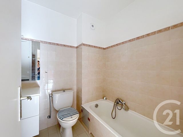 Appartement F1 &agrave; vendre - 1 pi&egrave;ce - 30,20 m2 - Antibes - 06 - PROVENCE-ALPES-COTE-D-AZUR