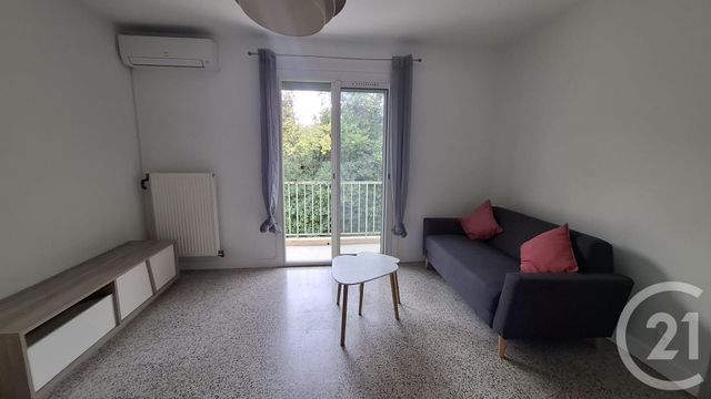 Appartement T3 &agrave; louer - 3 pi&egrave;ces - 54,60 m2 - Juan Les Pins - 06 - PROVENCE-ALPES-COTE-D-AZUR