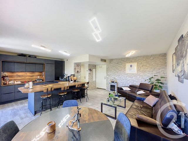 Appartement &agrave; vendre - 2 pi&egrave;ces - 70 m2 - Antibes - 06 - PROVENCE-ALPES-COTE-D-AZUR