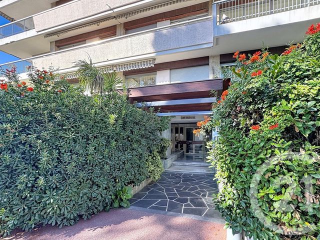 Appartement F4 &agrave; vendre - 4 pi&egrave;ces - 110 m2 - Le Cannet - 06 - PROVENCE-ALPES-COTE-D-AZUR
