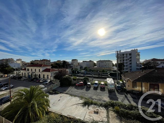 Appartement F2 à vendre - 2 pièces - 45 m2 - Le Golfe Juan - 06 - PROVENCE-ALPES-COTE-D-AZUR